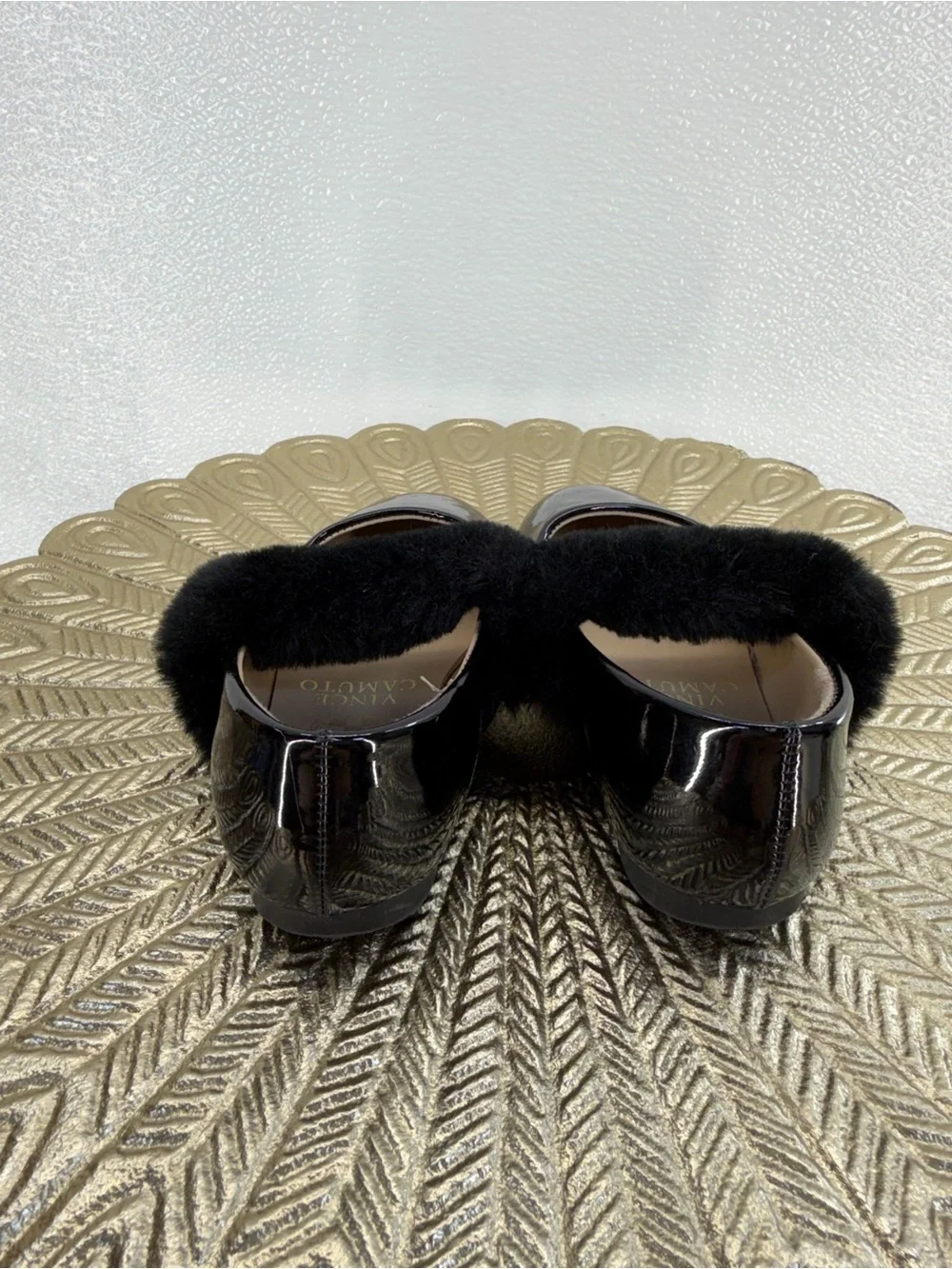 Vince Camuto Girls Black Patent‎ Faux Fur Mary Jane Flats Size 7